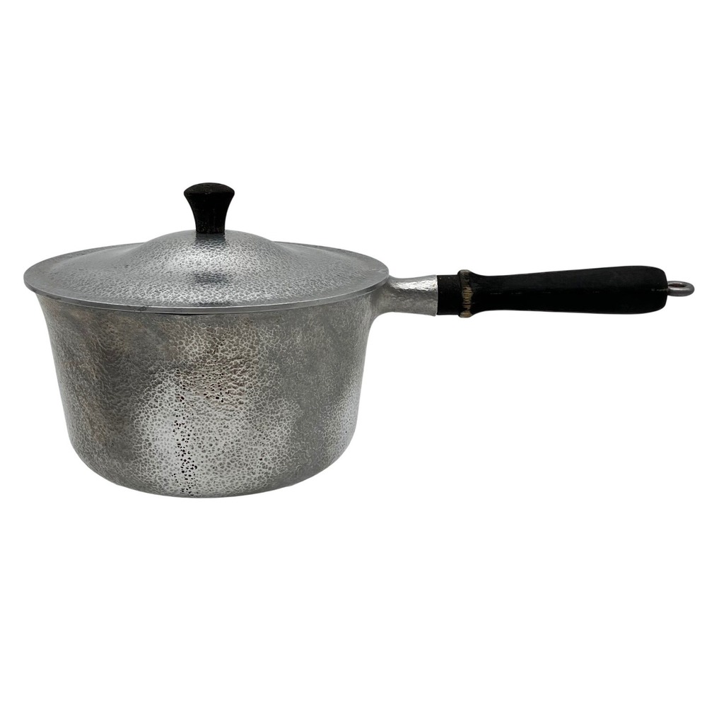 Vintage Club Aluminum Hammercraft 3 Qt Saucepan Pot w/ Lid 8.25" Dual Pour Spout